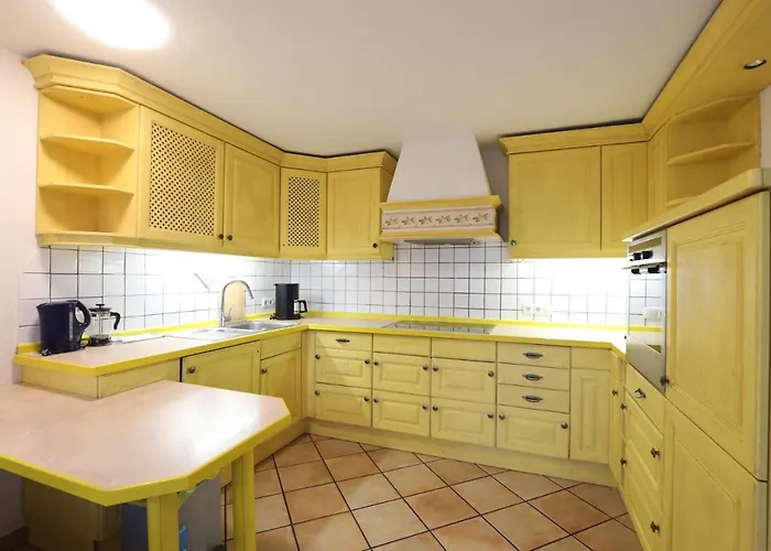 Fantastic Garden Friends & Family * גרמיש-פרטנקירכן